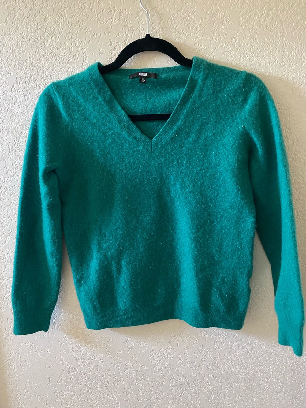 Uniqlo Forest Green 100% Cashmere V-Neck Sweater Size XS